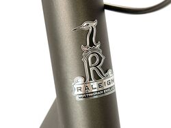 Raleigh Pioneer Low Step Traditional Hybrid Bicycle - Graphite Black/Grey 5 Thumbnail