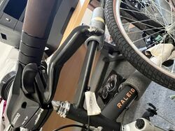 Ex Demo Raleigh Pioneer Trail Crossbar Traditional Hybrid Bicycle 2021 - Green/Black 4 Thumbnail
