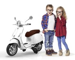 Vespa Primavera Licenced Kids 6v Electric Ride On Retro Moped - White - 3-7yrs 1 Thumbnail