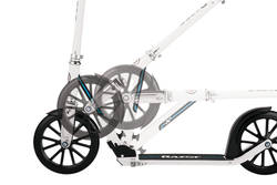 Razor A6 Alloy Commuter Scooter with Rear Fender Brake - 10