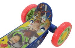 Toy Story 4 Kids Deluxe Tri Scooter 8 Thumbnail