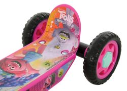 Trolls 2 World Tour Kids Deluxe Tri-Scooter 7 Thumbnail