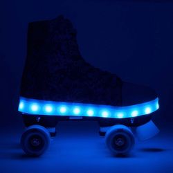 Xootz Canvas Roller Skates for Kids with LED Lights 4 Thumbnail