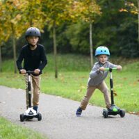 Xootz Kids Folding Tri Scooter with LED Wheels and Adjustable Handlebar - White - Image 8