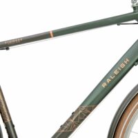Raleigh Pioneer Grand Tour Crossbar Traditional Hybrid Bicycle - Satin Green/Black - Image 6