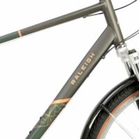 Raleigh Pioneer Trail Crossbar Traditional Hybrid Bicycle 2021 - Green/Black - Image 4