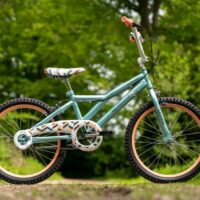 Huffy So Sweet Girls 20" Bicycle - Metallic Mint/Orange - Image 4