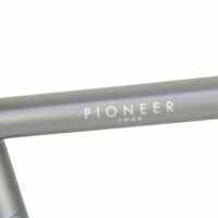 Raleigh Pioneer Tour Crossbar Traditional Hybrid Bicycle - Grey/Blue - Image 6