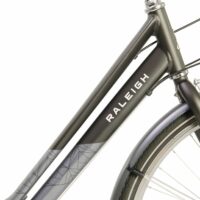 Raleigh Pioneer Low Step Traditional Hybrid Bicycle - Graphite Black/Grey - Image 3