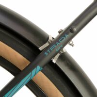 Raleigh Strada City Trapeze Hybrid Bicycle 2021 - Satin Black/Blue - Image 7