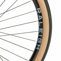 Raleigh Strada City Trapeze Hybrid Bicycle 2021 - Satin Black/Blue - Image 8