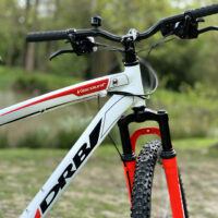 Dallingridge Viscount Hardtail Mountain Bike, 27.5" Wheel - White/Red - Image 10
