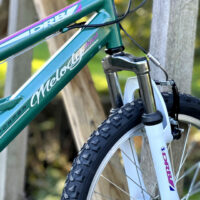 Dallingridge Melody 20" Girls Full Suspension Mountain Bike - Metallic Teal/White - Image 2