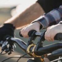 Kids Ride Shotgun 2.0 Child Bike Seat + Handlebars Combo - Image 3