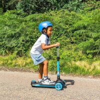 Li-Fe Trilogy Electric Tri-Scooter - Blue/Black - Image 6