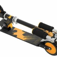 Batwheels Deluxe Tri-Scooter - Black/Yellow - Image 2