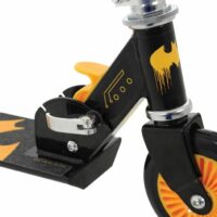 Batwheels Deluxe Tri-Scooter - Black/Yellow - Image 3