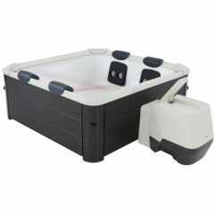 MSpa Oslo 6 Person Spa - with App Control