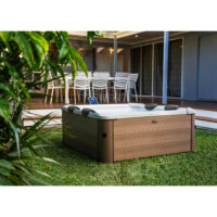 MSpa Oslo Amber 6 Person Spa - with App Control - Image 5